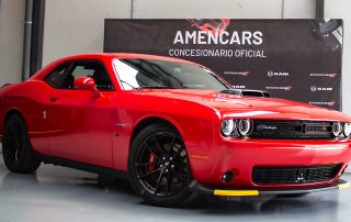 Dodge Challenger R/T Shaker 5.7 HEMI V8